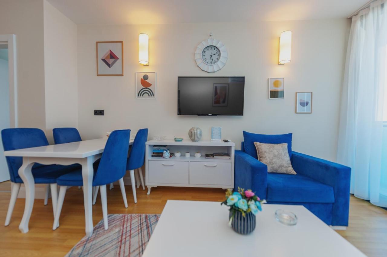 Orbi City Center Suite Batoemi Buitenkant foto