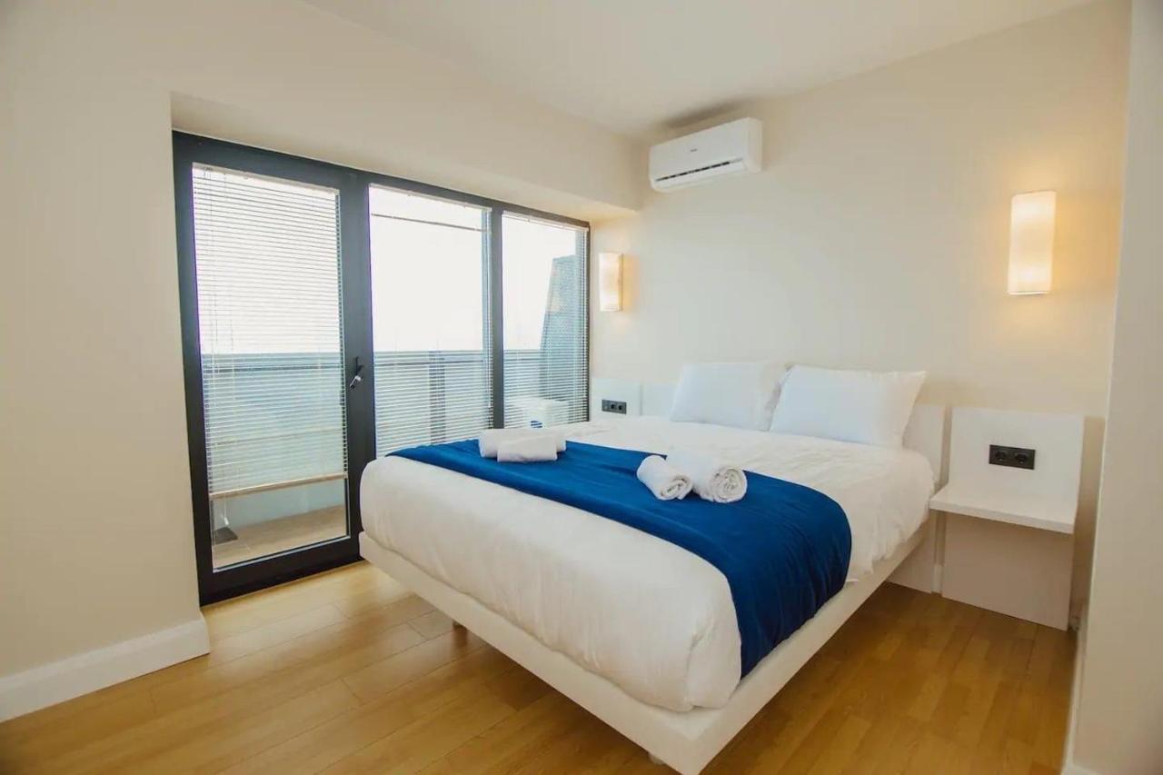 Orbi City Center Suite Batoemi Buitenkant foto