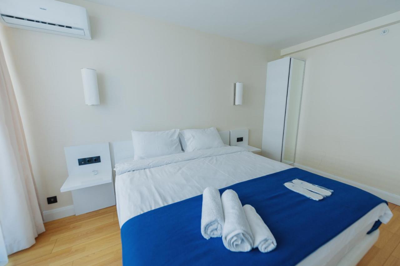 Orbi City Center Suite Batoemi Buitenkant foto