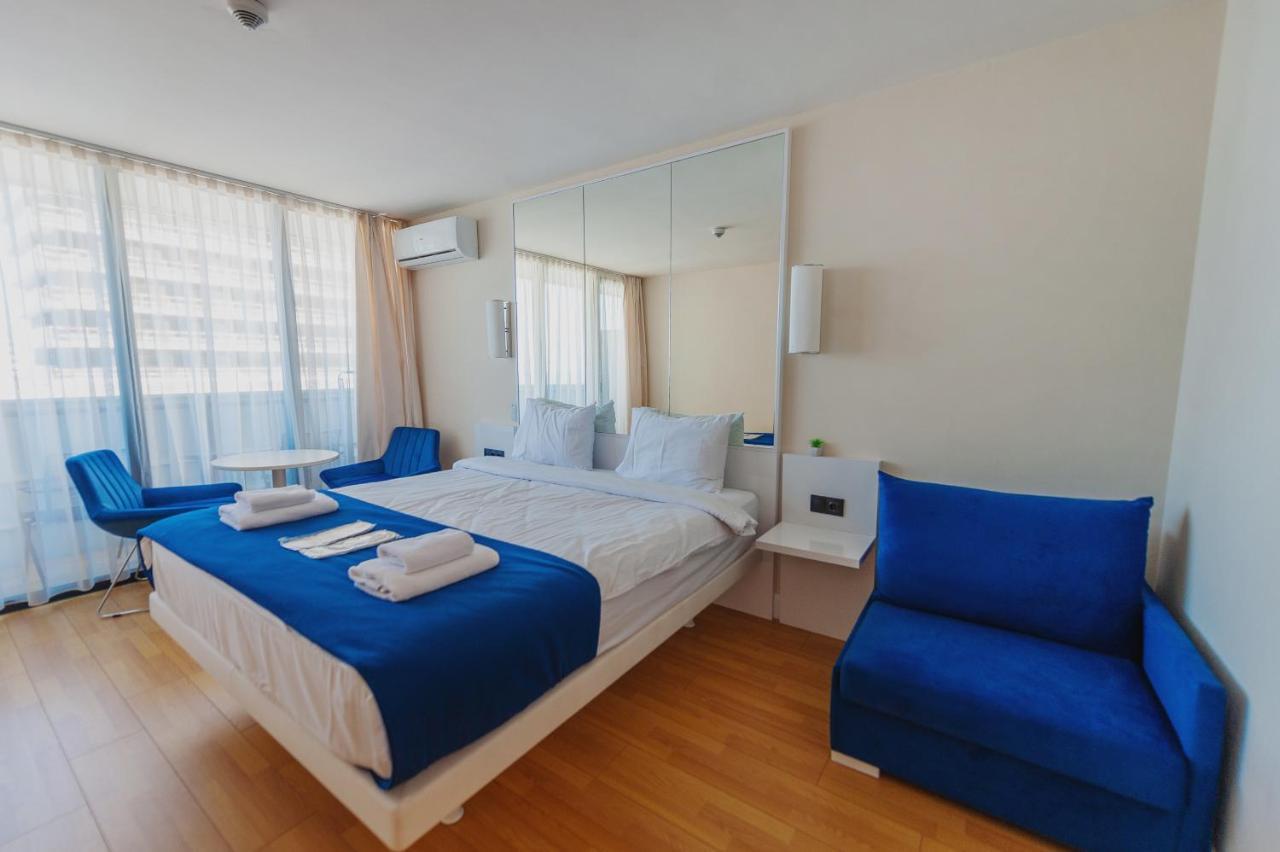 Orbi City Center Suite Batoemi Buitenkant foto